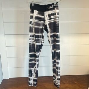 Nike Pro Dri-fit Leggings